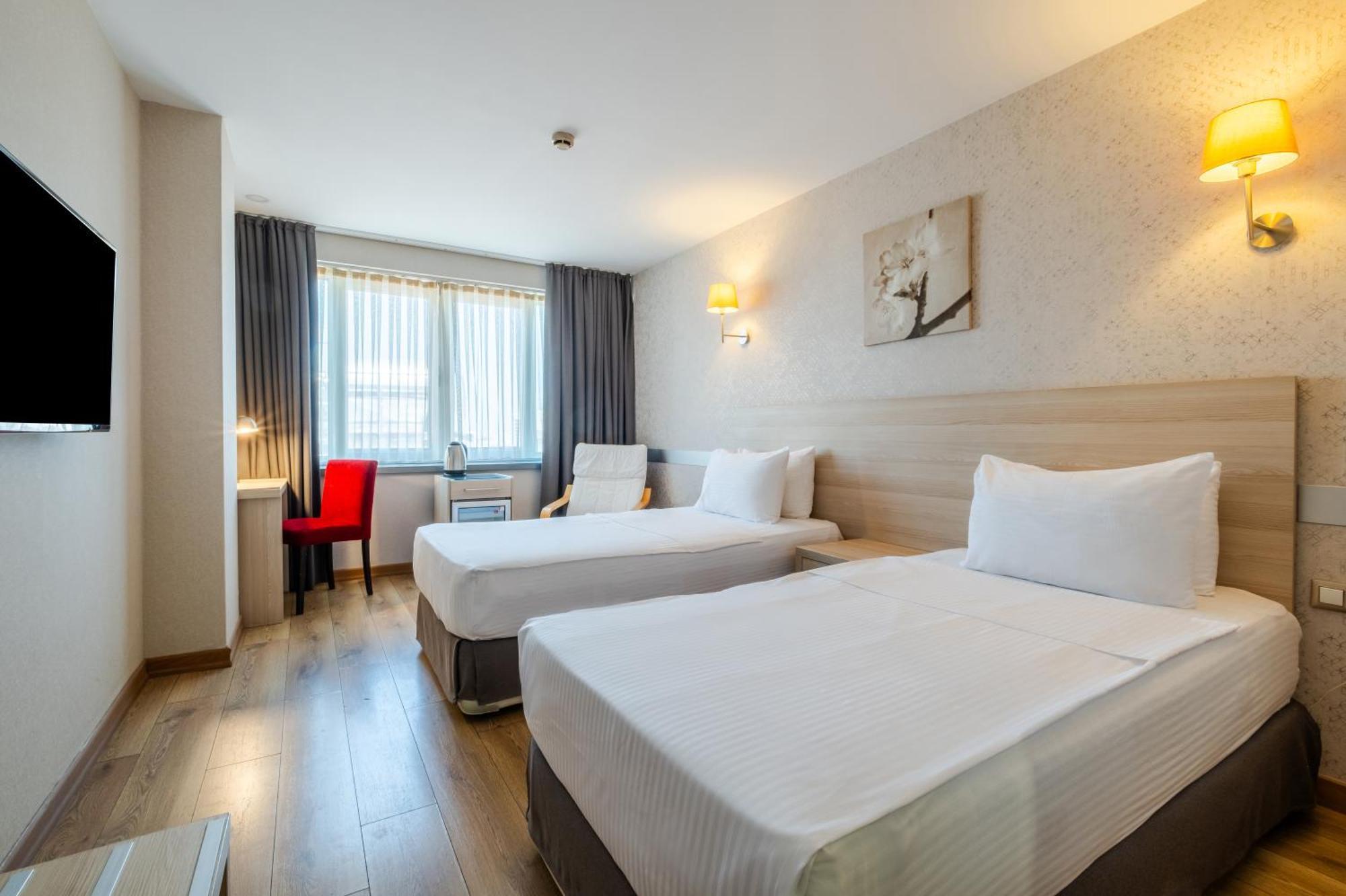 Ramada By Wyndham Ankara Hotel Exterior foto