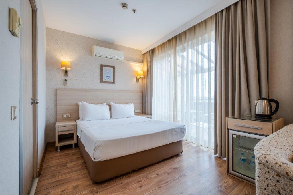 Ramada By Wyndham Ankara Hotel Exterior foto